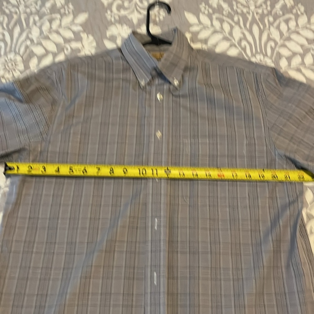 Men’s medium button up - Picture 3 of 12